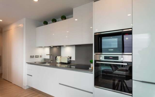 Forbes Suite1406-hosted by Sweetstay