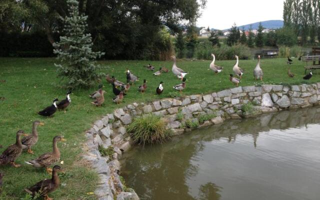 Rybárska bašta a penzión Dobys