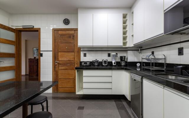 Sophisticated Ideal for Families in Botafogo Pb202b