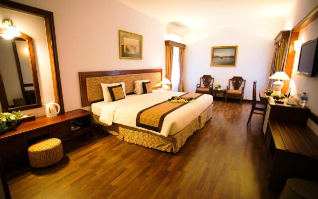 Royal Hotel Saigon