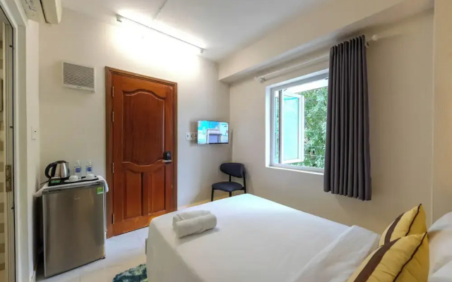 G8 Center Hotel Le Van Sy