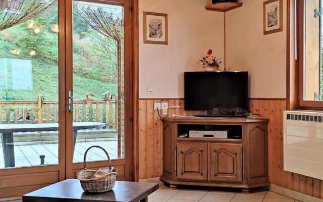 Chalet Albiez-Montrond, 4 pièces, 8 personnes - FR-1-618-10