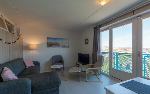 Cozy Beach Side Apartment