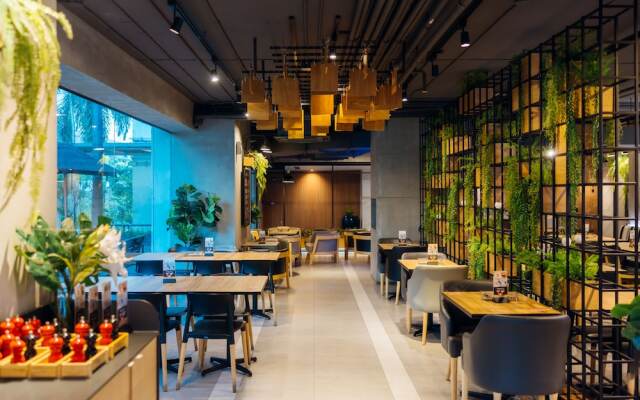 Shama Lakeview Asoke Bangkok