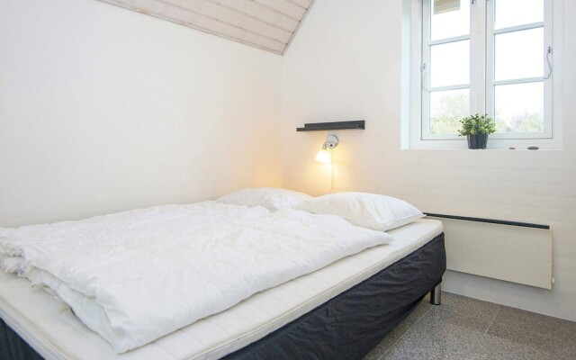 10 Person Holiday Home in Ulfborg