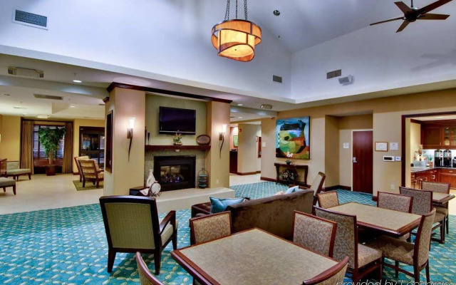 Homewood Suites by Hilton Fresno