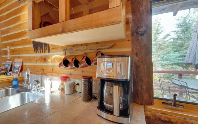 Lake Access at Peaceful Kenai Peninsula Getaway