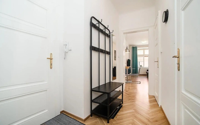 Newly renovated 1-bed apartment at Charles Bridge