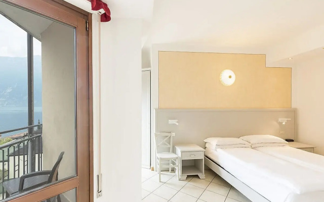 Hotel Garda Bellevue