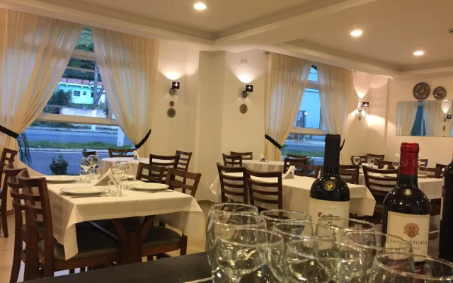 Hotel Porto Real Aparecida