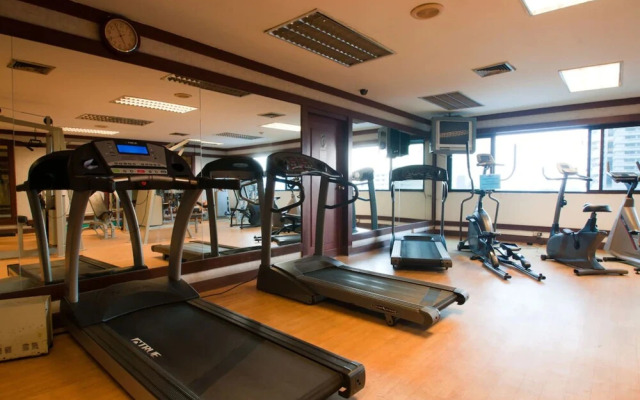 Apartments Omni Tower Direct Rooms Sukhumvit Soi 4