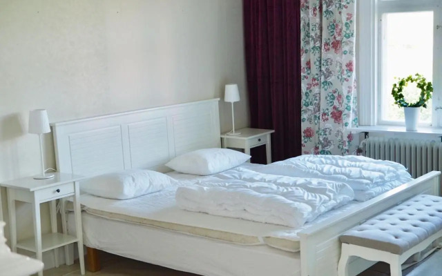 Orsastuguthyrning-Kyrkbyn