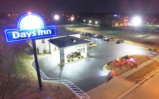 Days Inn Battlefield Rd/Hwy 65