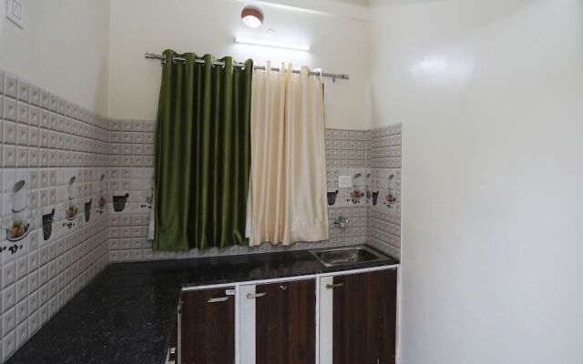 Oyo 11422 Green Edge Regency