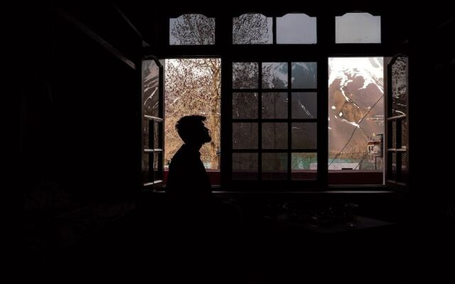 The Travellers Shed