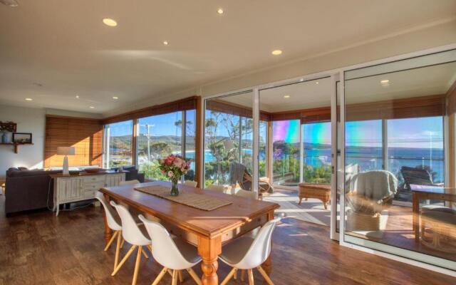 Beach Side Bay Of Fires