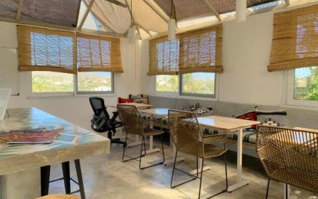 Hotel Perro Surfero Todos Santos