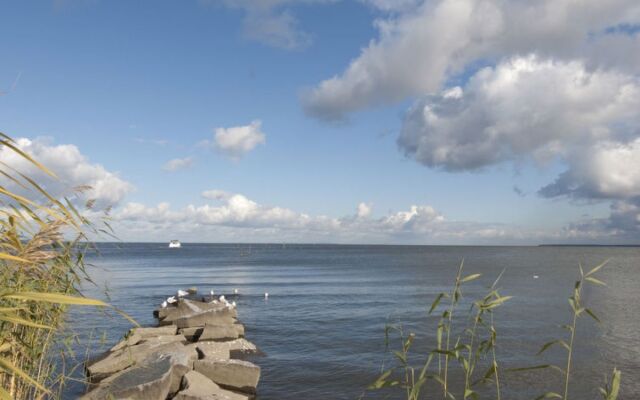 HOUSE  UECKERMüNDE 12123