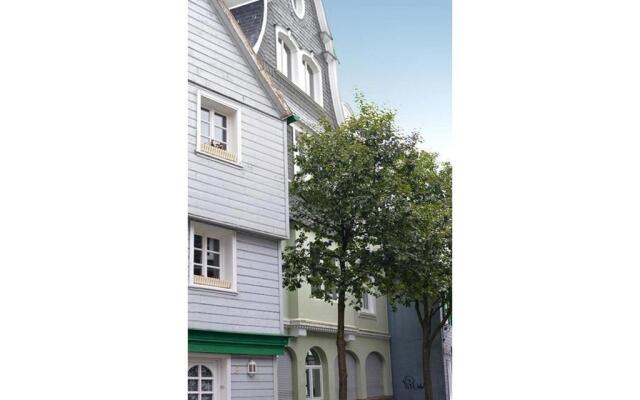 Serviced Apartement Xanthurus