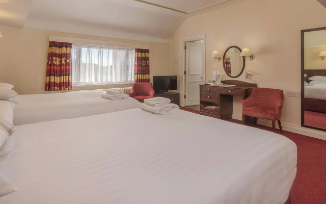 Crewe Arms Hotel