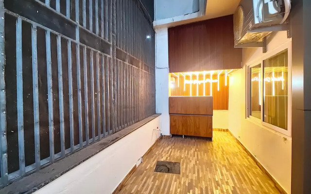 Hotel Ganges Place Varanasi with free AC