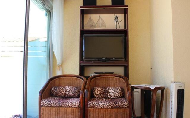 Appartement Cap d'Agde, 2 pièces, 4 personnes - FR-1-607-52