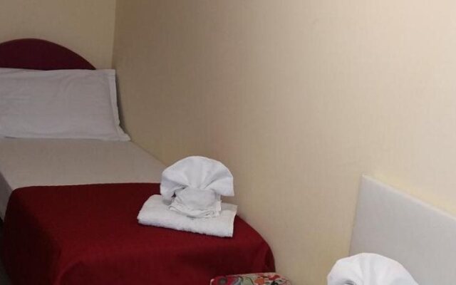 Hotel Condor