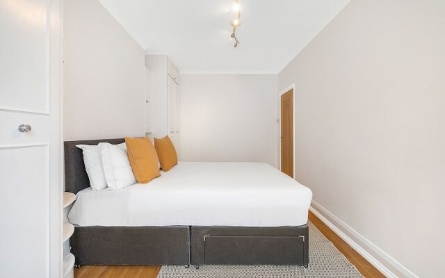 Modern Garden Flat in Hampstead