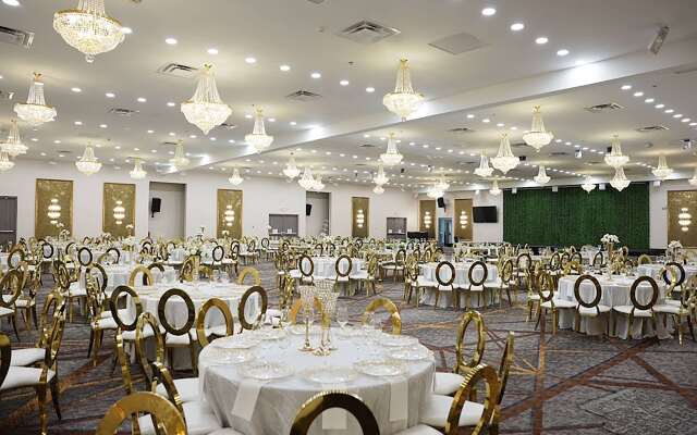 Ramada by Wyndham DFW Airport