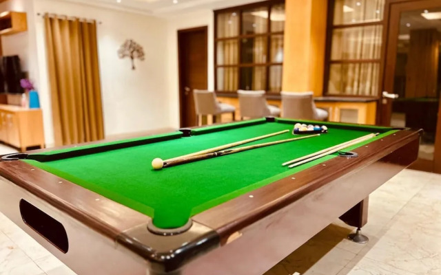 The Crown A Pinnacle of Luxury