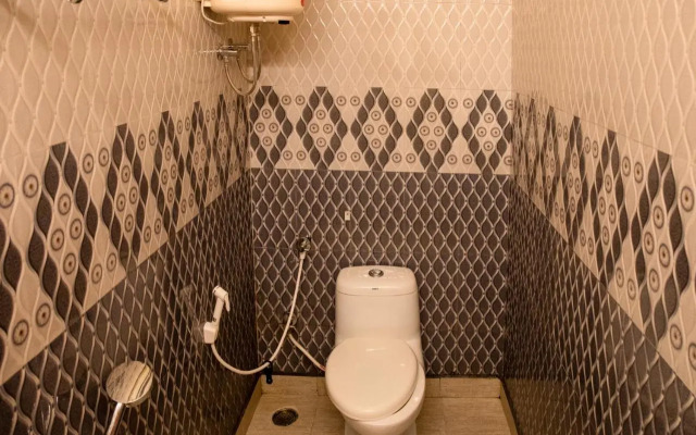 Aakash Rooms and Cottages