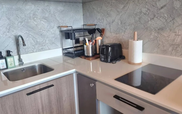 B201-nice Seaview One Bedroom Apartment 300 Meters Walk to Ao Nang Beach