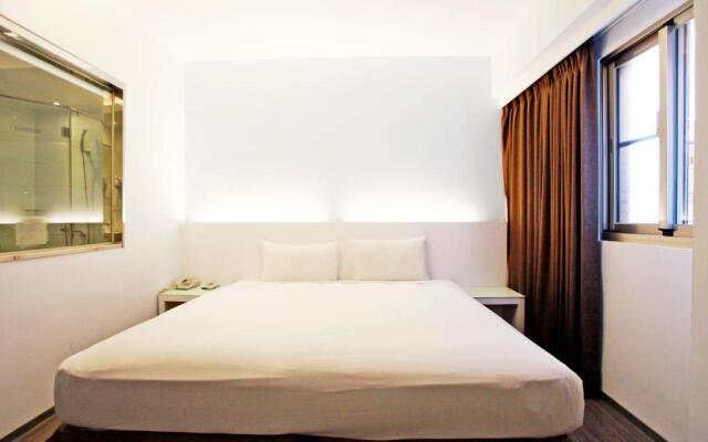 Yes Hotel