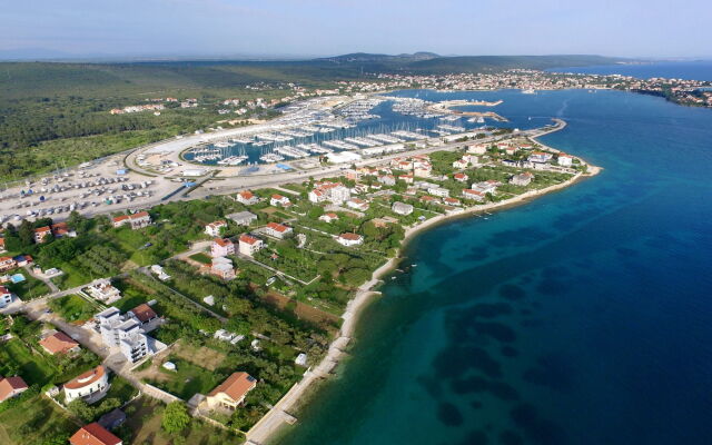 Sun Resort Nikolina