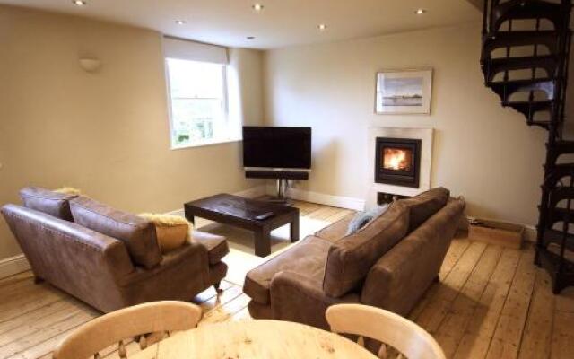 Victorian Annexe - Bath
