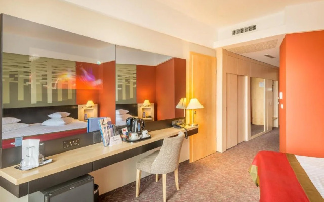 Bradet Ensana Health Spa Hotel(Empty)