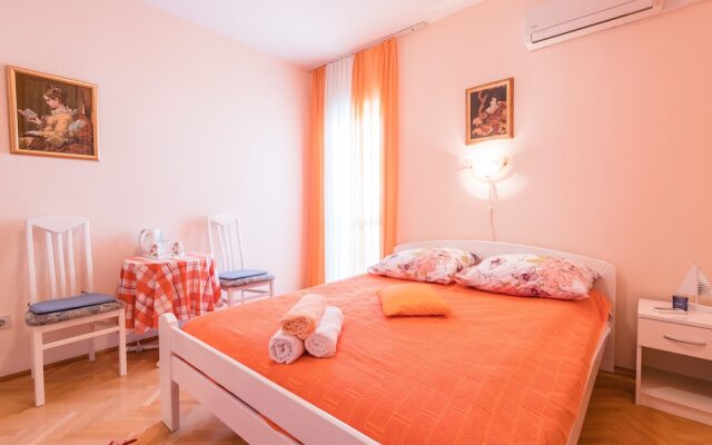 Rooms Ruža