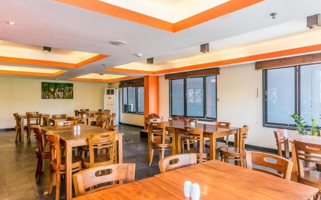 Hardys Rofa Hotel And Spa Legian by ZEN Rooms