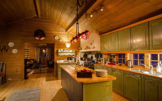 Ongajok Mountain Lodge
