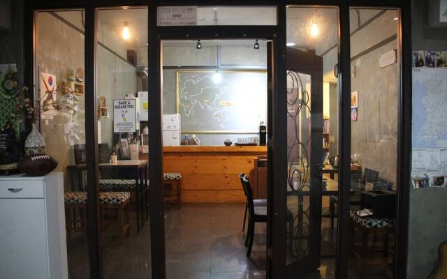 Backpacker's House - Hostel