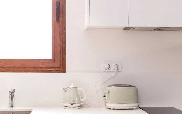 Pizarro by Seaward Suites