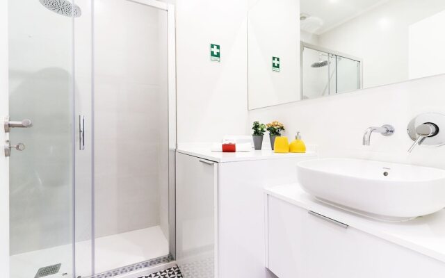 Alfama Elegant by Homing
