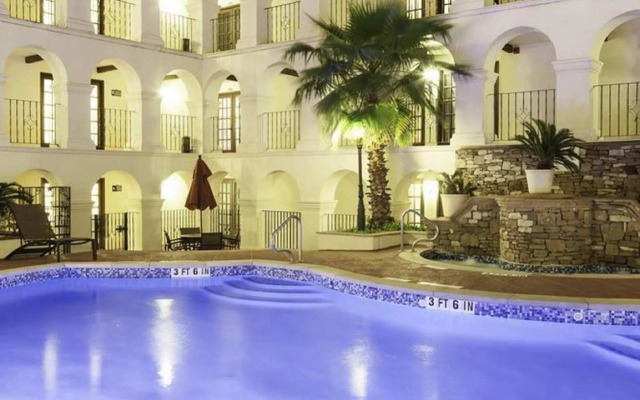 DoubleTree by Hilton Austin