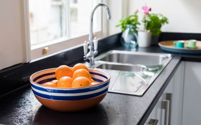 Cornwall Gardens by Lime Street