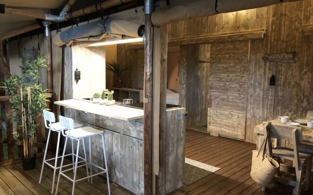 Tent Lodge With Sanitary Facilities