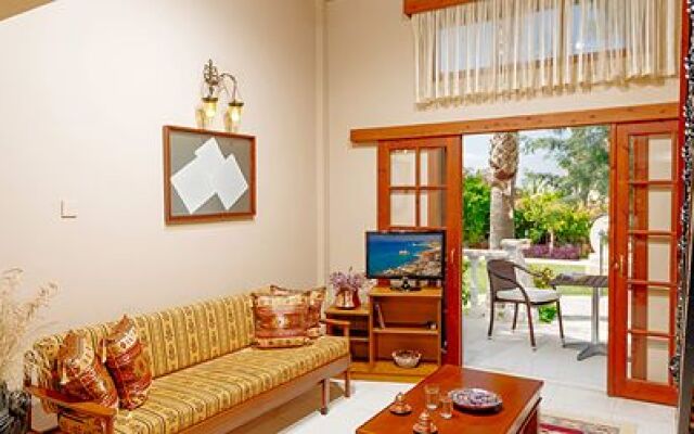 Almond Holiday Village