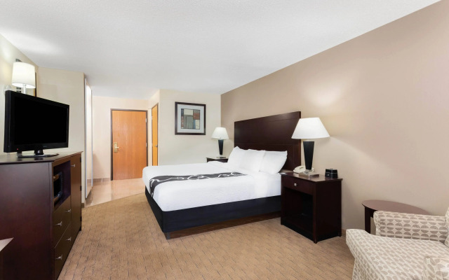 La Quinta Inn & Suites by Wyndham Frankfort