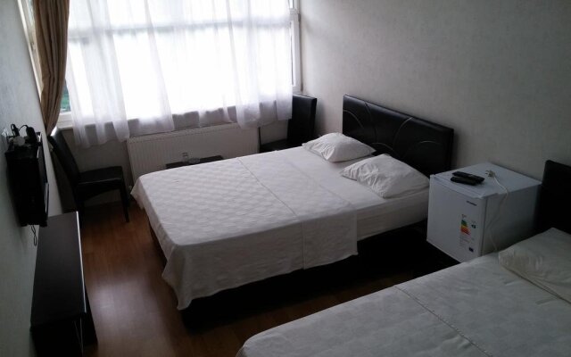 Deniz Otel