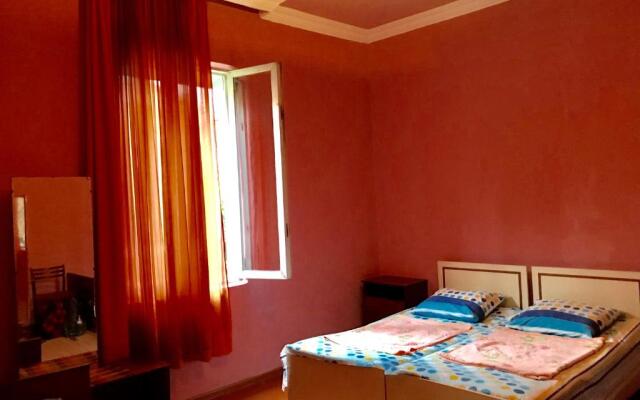 Anna Hostel