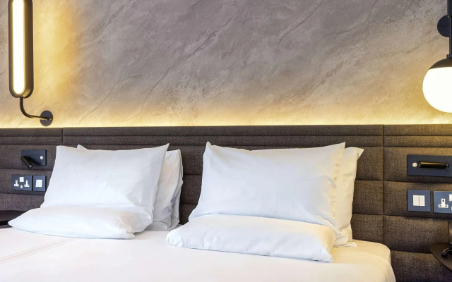 Novotel Liverpool Paddington Village